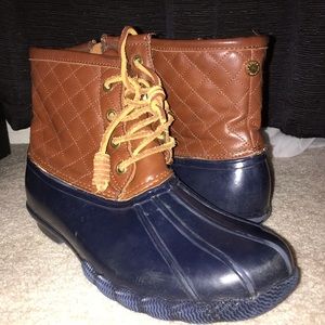 Steve Madden Duck Boots Preppy